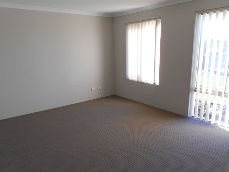 22 Bagatelle Road, Landsdale WA 6065