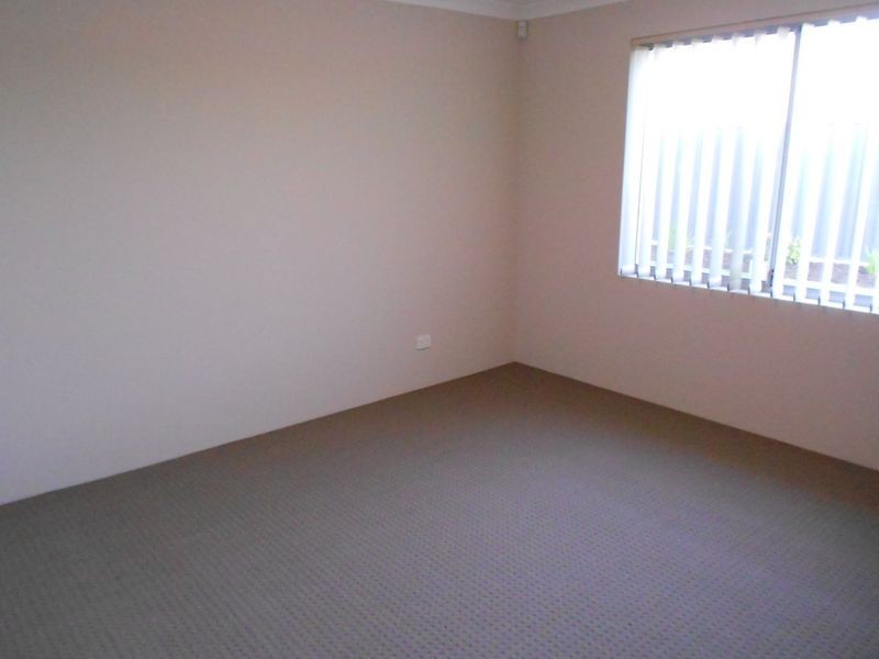 22 Bagatelle Road, Landsdale WA 6065