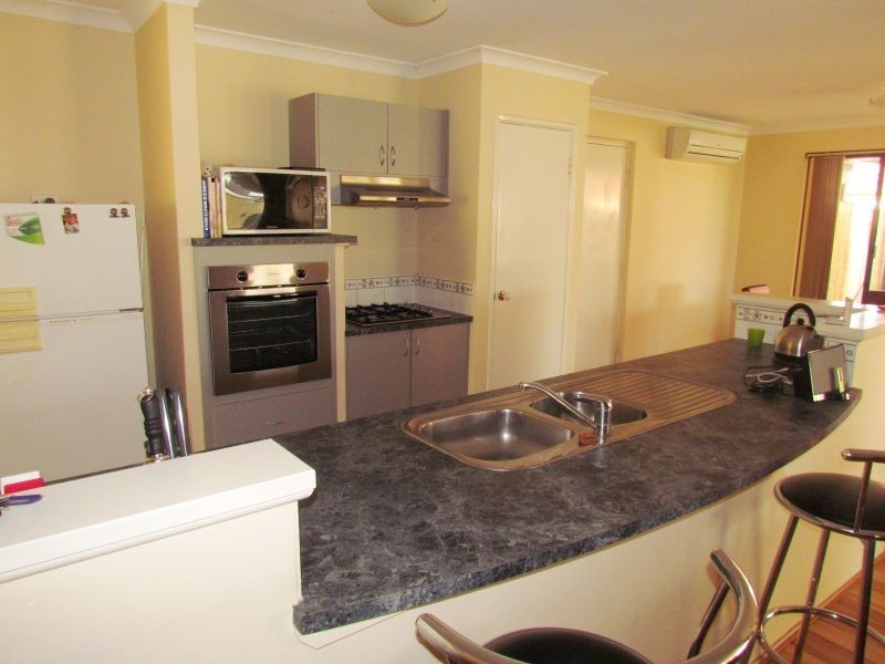 11 Eyebright Court, Huntingdale WA 6110