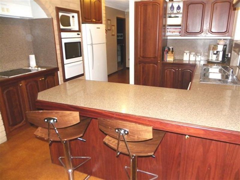 40 Sinian Crescent, Willetton WA 6155