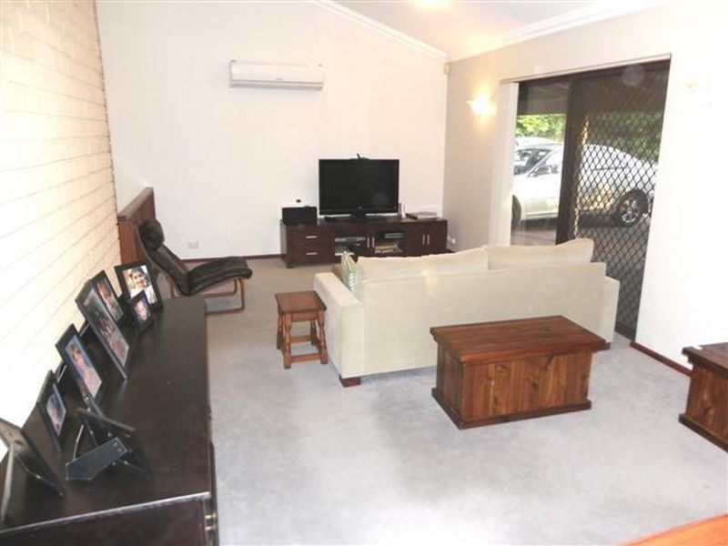 40 Sinian Crescent, Willetton WA 6155