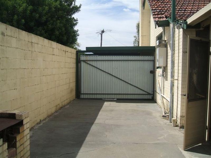 5 Waldon Street, Wilson WA 6107