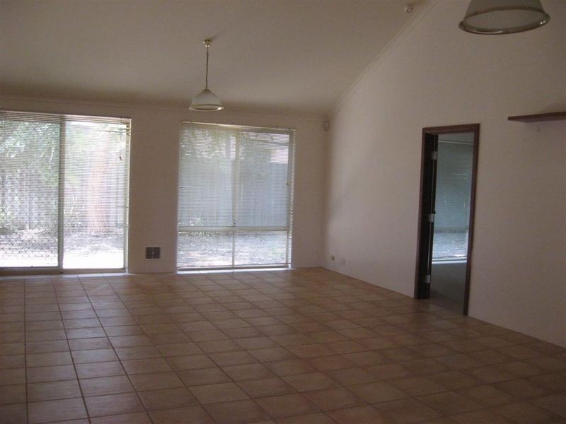 32 Parkfield Boulevard, Bertram WA 6167
