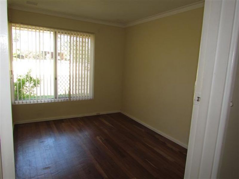 3 Rosekelly Road, Gosnells WA 6110