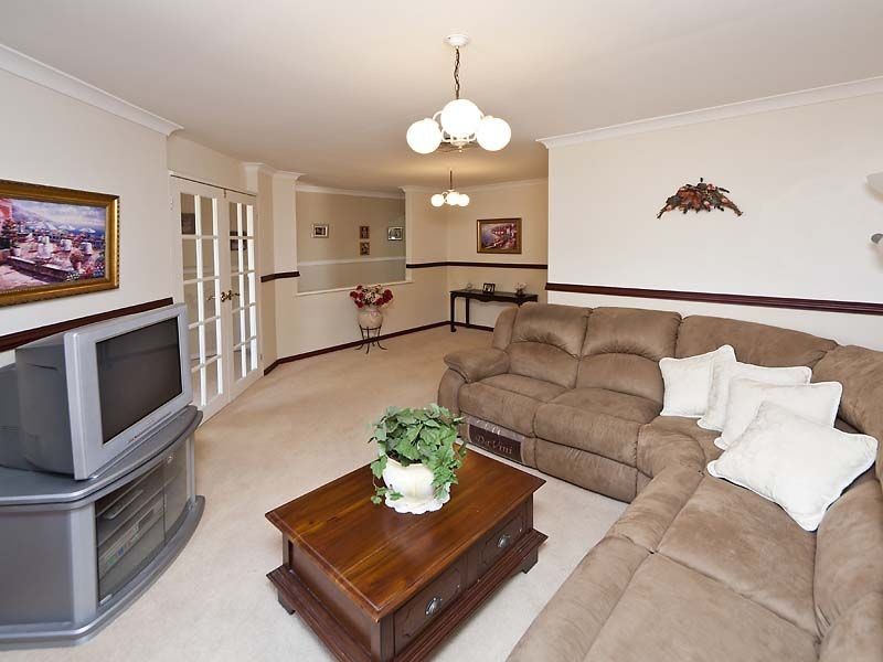 31 Feltbush Mews, Canning Vale WA 6155