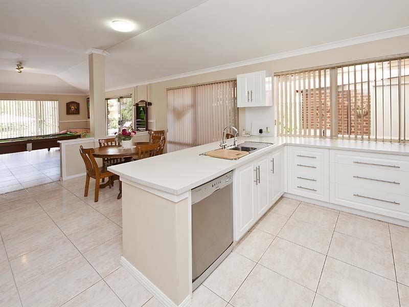 31 Feltbush Mews, Canning Vale WA 6155