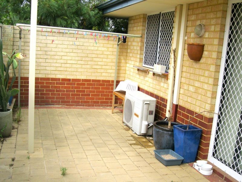4/117 George Way, Cannington WA 6107