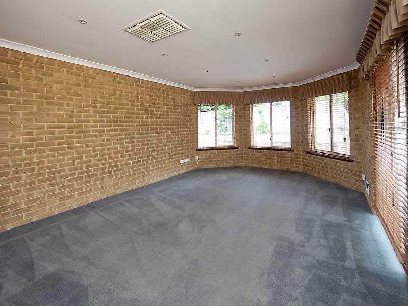 63 Spyglass Circle, Canning Vale WA 6155