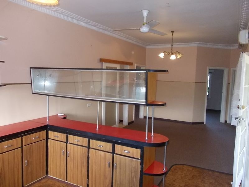 16 Gertrude Avenue, Champion Lakes WA 6111