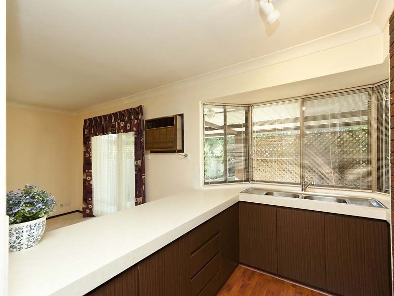 5 Hilltop Rise, Willetton WA 6155