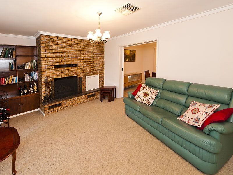 31 Crufts Way, Canning Vale WA 6155