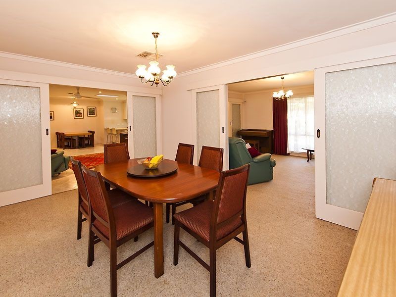 31 Crufts Way, Canning Vale WA 6155