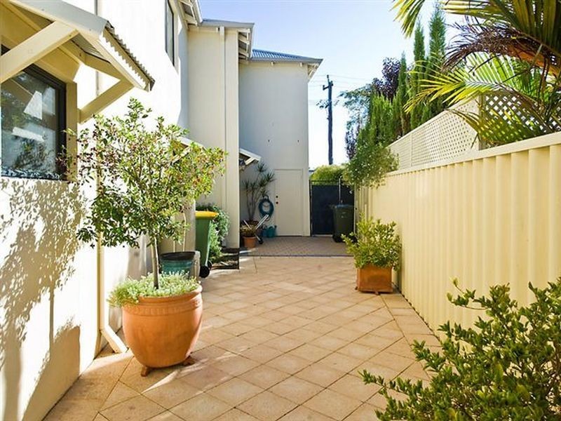 3 Corbel Street, Shelley WA 6148