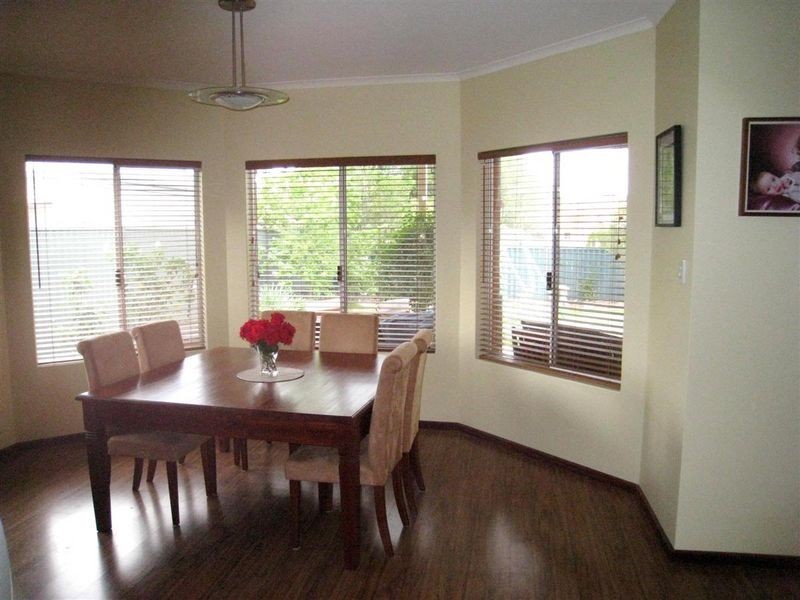 62 Walpole Street, St James WA 6102