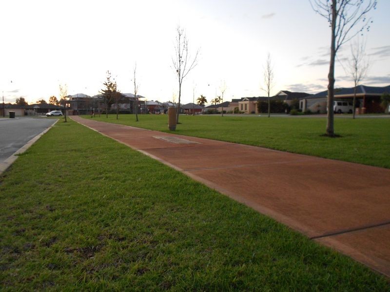 8 Imperial Gate, Success WA 6164