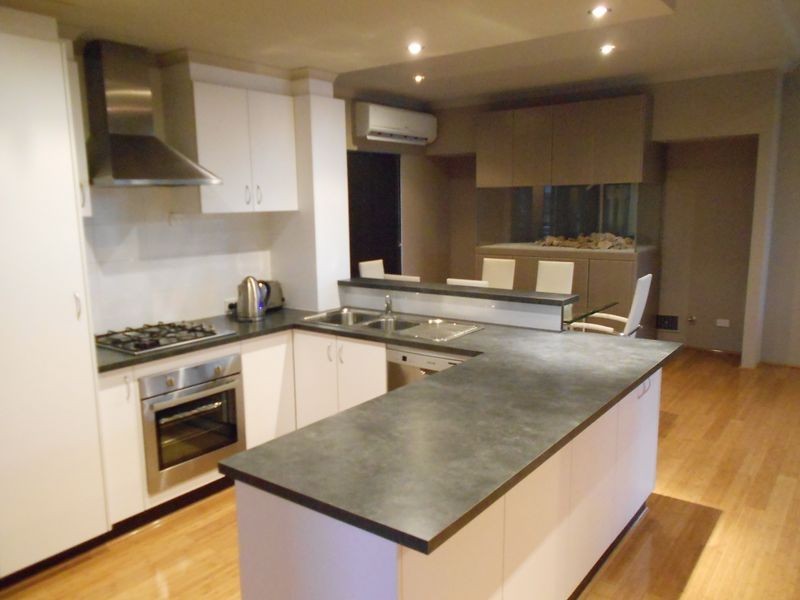 8 Imperial Gate, Success WA 6164