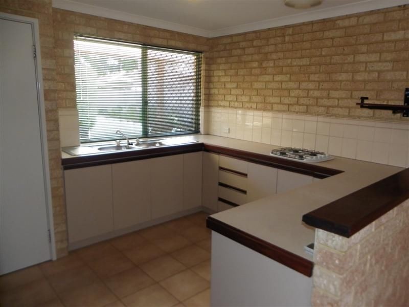 42A Tudor Avenue, Shelley WA 6148