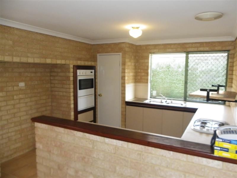 42A Tudor Avenue, Shelley WA 6148