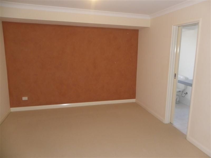 15 Glennon Way, Rossmoyne WA 6148