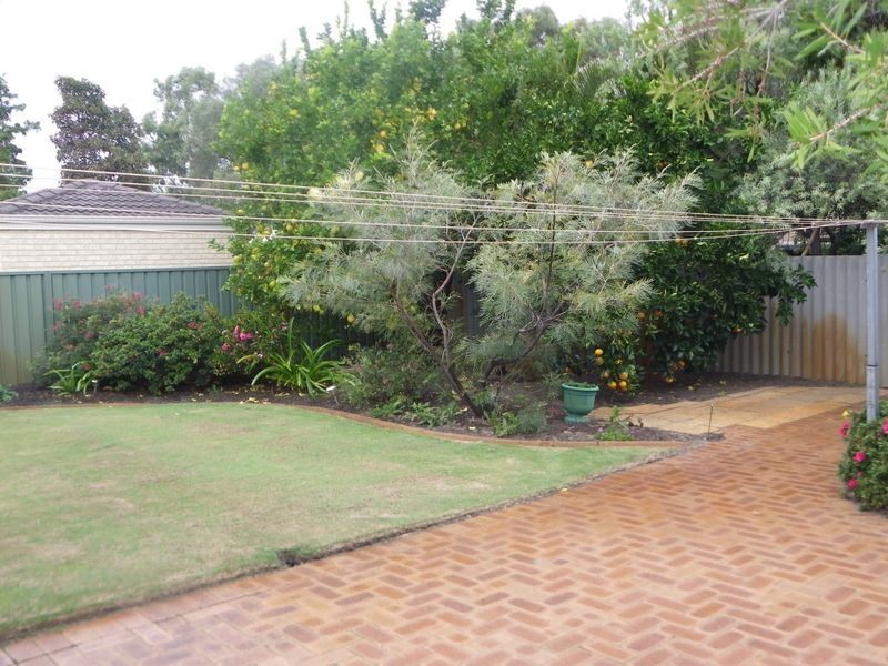 13b Cambrian Place, Willetton WA 6155