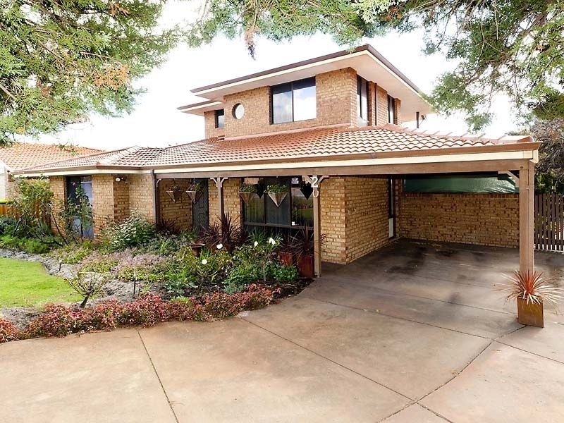 2 Stainton Place, Leeming WA 6149