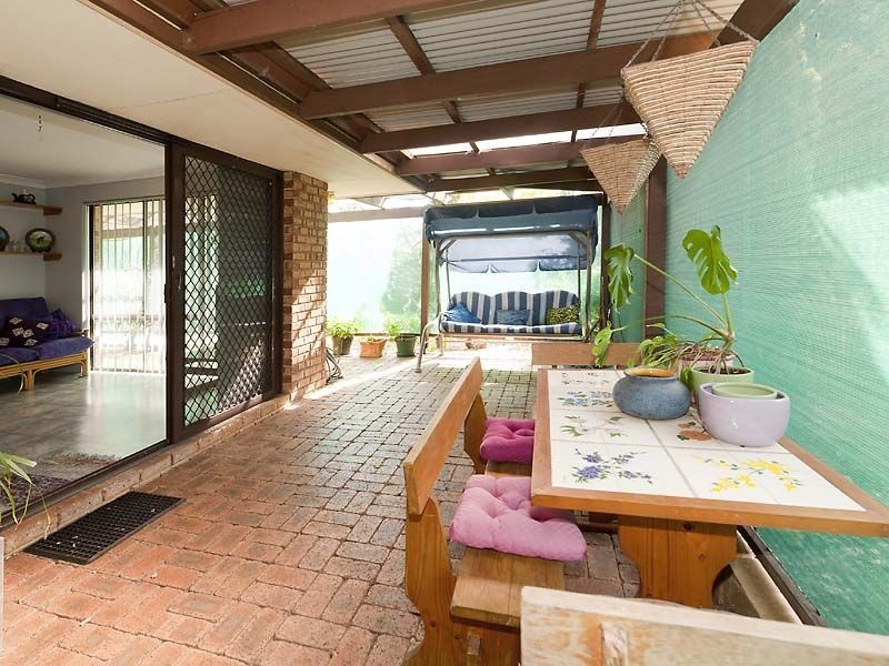 2 Stainton Place, Leeming WA 6149