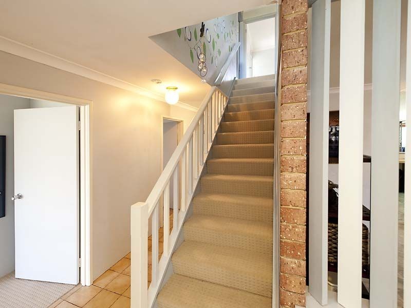 2 Stainton Place, Leeming WA 6149