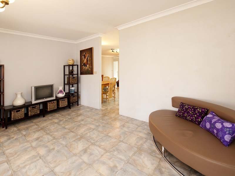 2 Stainton Place, Leeming WA 6149