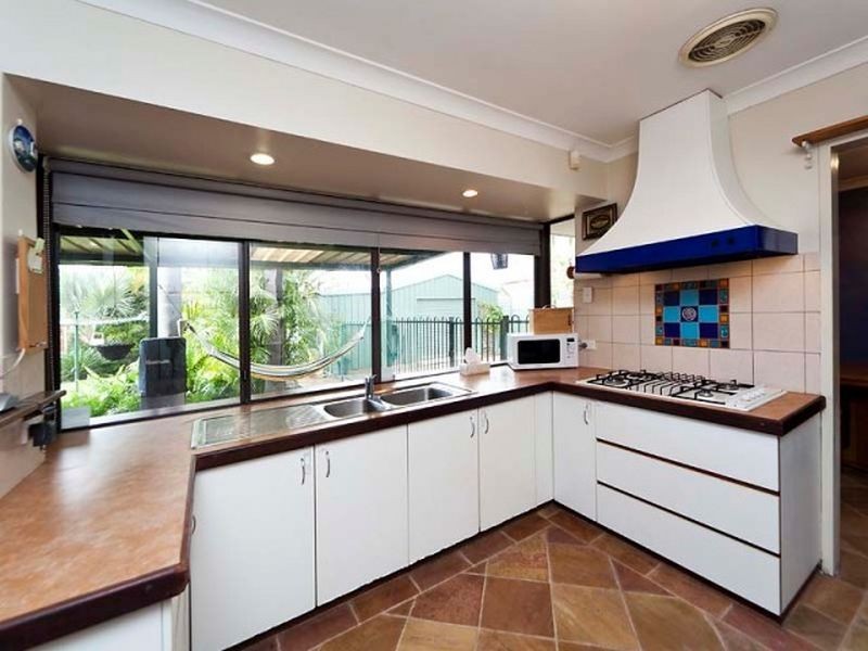 90 Shillington Way, Thornlie WA 6108