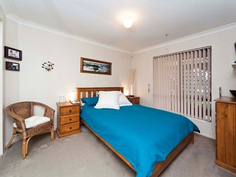 90 Shillington Way, Thornlie WA 6108