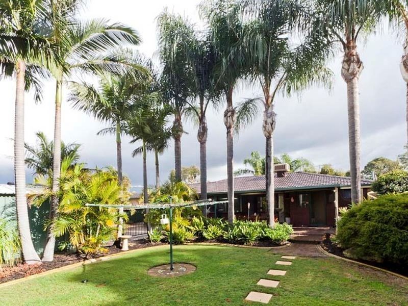 90 Shillington Way, Thornlie WA 6108