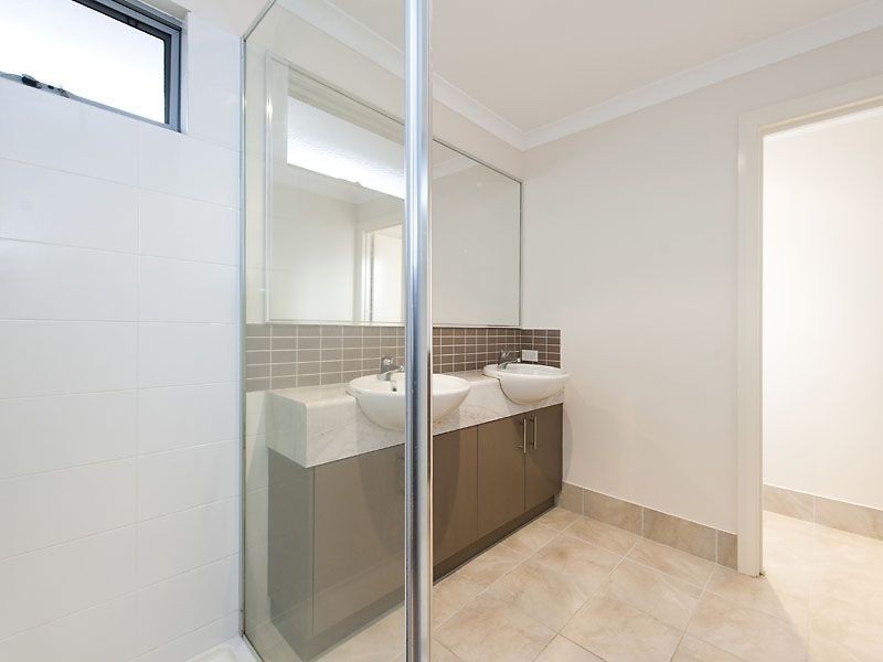 3/14 Hendra Street, Cloverdale WA 6105