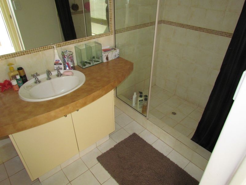 32 Parkfield Boulevard, Bertram WA 6167