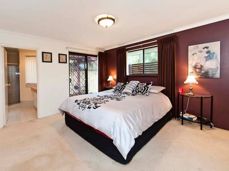 11 Empen Court, Leeming WA 6149