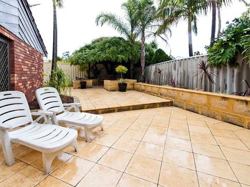 11 Empen Court, Leeming WA 6149