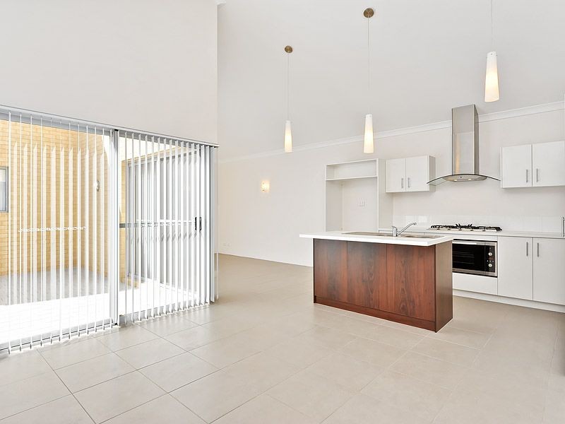 12 Torrey Crescent, Aubin Grove WA 6164