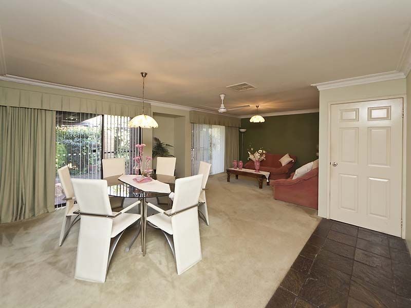 4 Davie Court, Willetton WA 6155