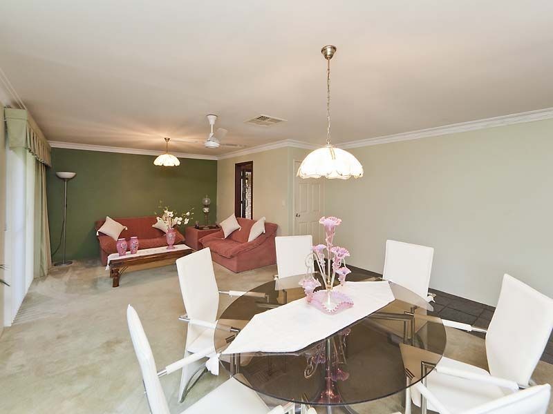 4 Davie Court, Willetton WA 6155