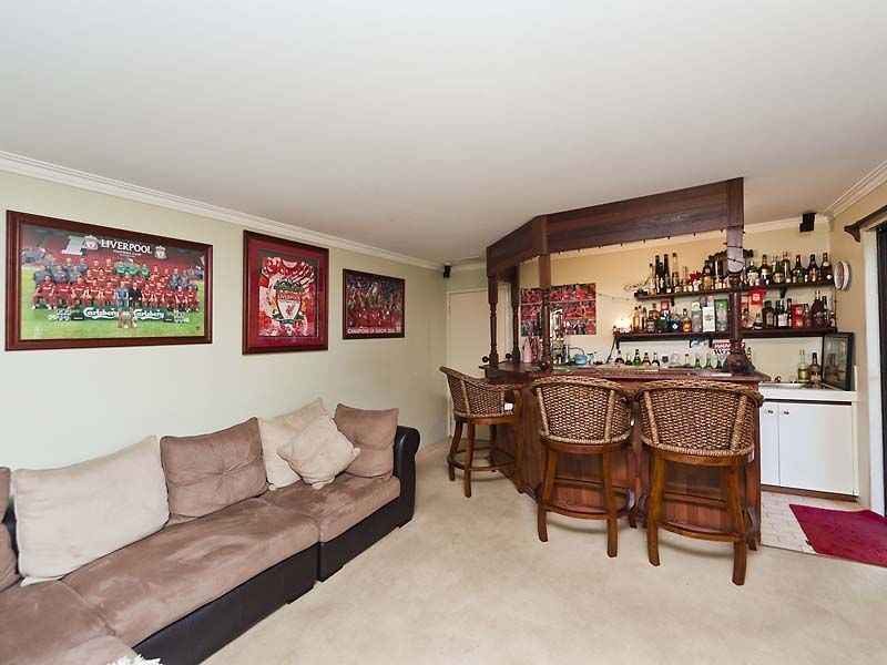 4 Davie Court, Willetton WA 6155