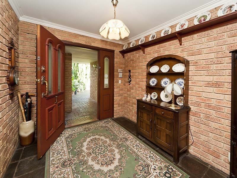 4 Davie Court, Willetton WA 6155