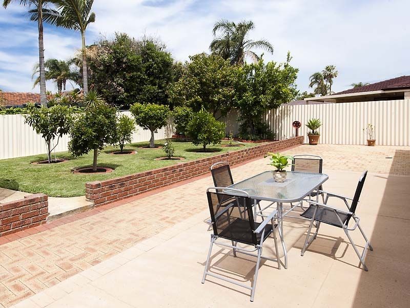 66 Burrendah Boulevard, Willetton WA 6155