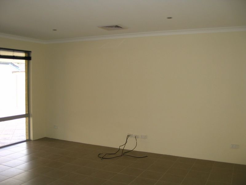 17 Newell Loop, Gosnells WA 6110