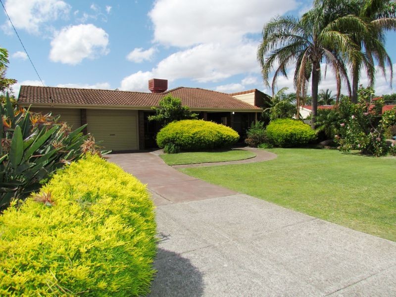 4 Rorie Place, Willetton WA 6155