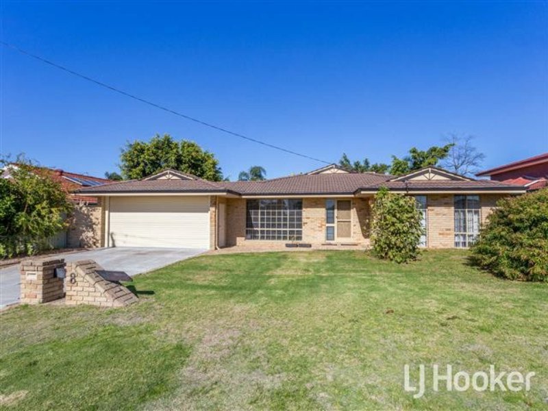 8 Diviney Court, Parkwood WA 6147