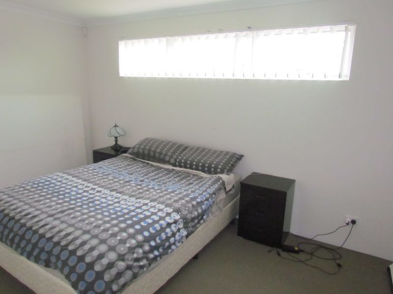 11/42 Merrifield Avenue, Kelmscott WA 6111