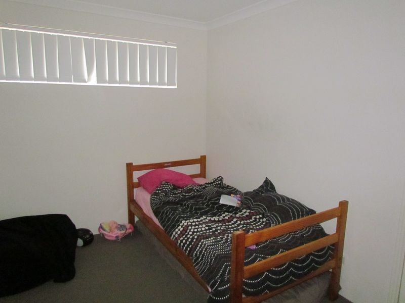 11/42 Merrifield Avenue, Kelmscott WA 6111