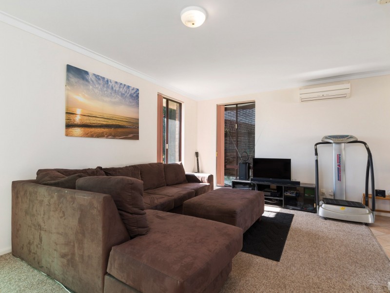 22B Hatcher Way, Parkwood WA 6147