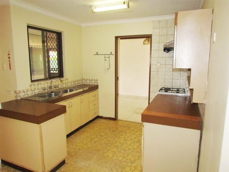 11 Cavendish Way, Parkwood WA 6147