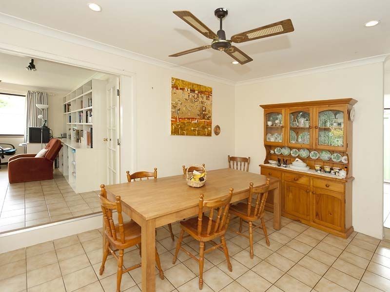 8 Envall Way, Leeming WA 6149