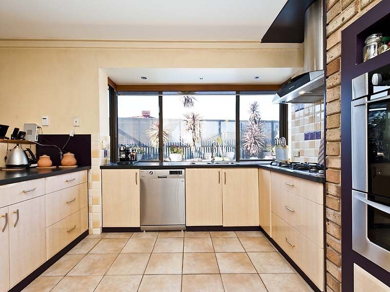 9 Woodlark Place, Willetton WA 6155